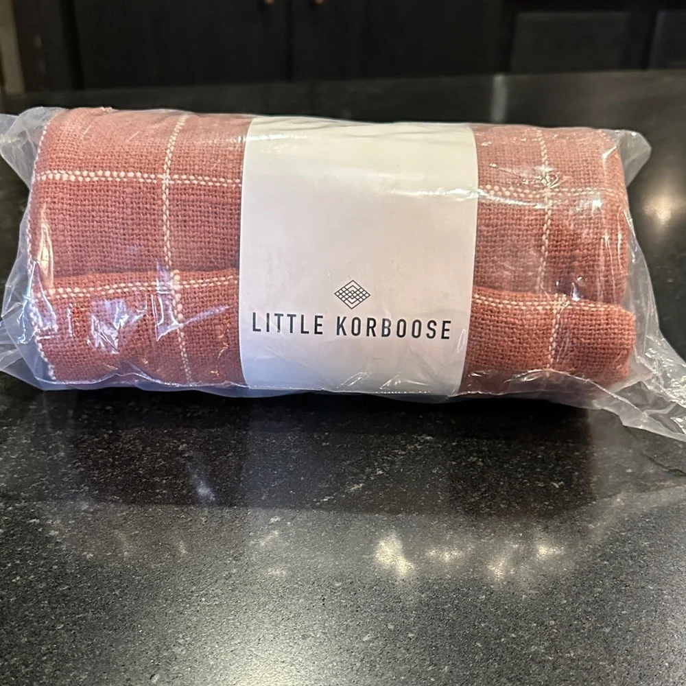 Little Korboose by April Nemeth Woven Throw Blanket Rust 50‎ x 60